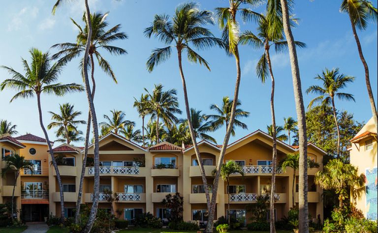 Velero Beach Resort Image