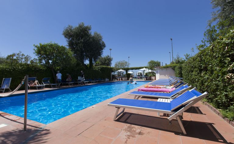 Hotel Central Image